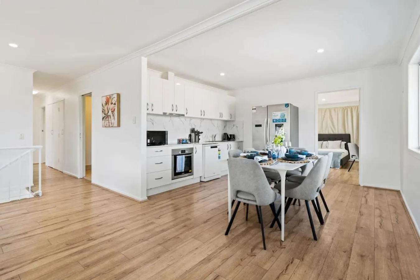 1Mins To Pinelands Plaza 4Br Chic Family Retreat