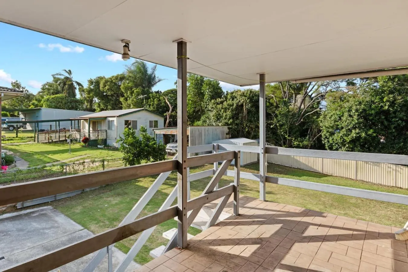 Holiday home 1Mins To Pinelands Plaza 4Br Chic Family Retreat