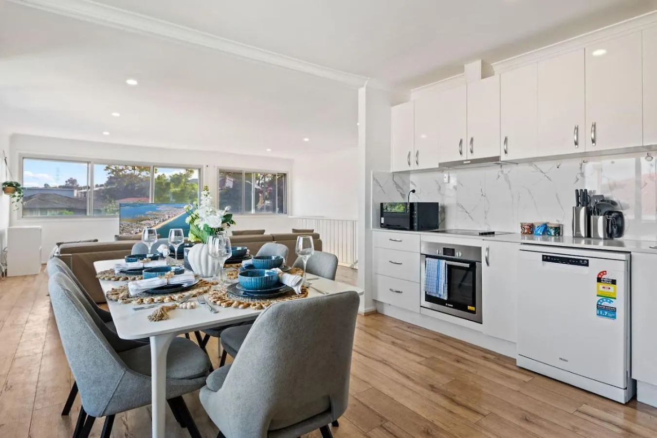 1Mins To Pinelands Plaza 4Br Chic Family Retreat 0*, Brisbane